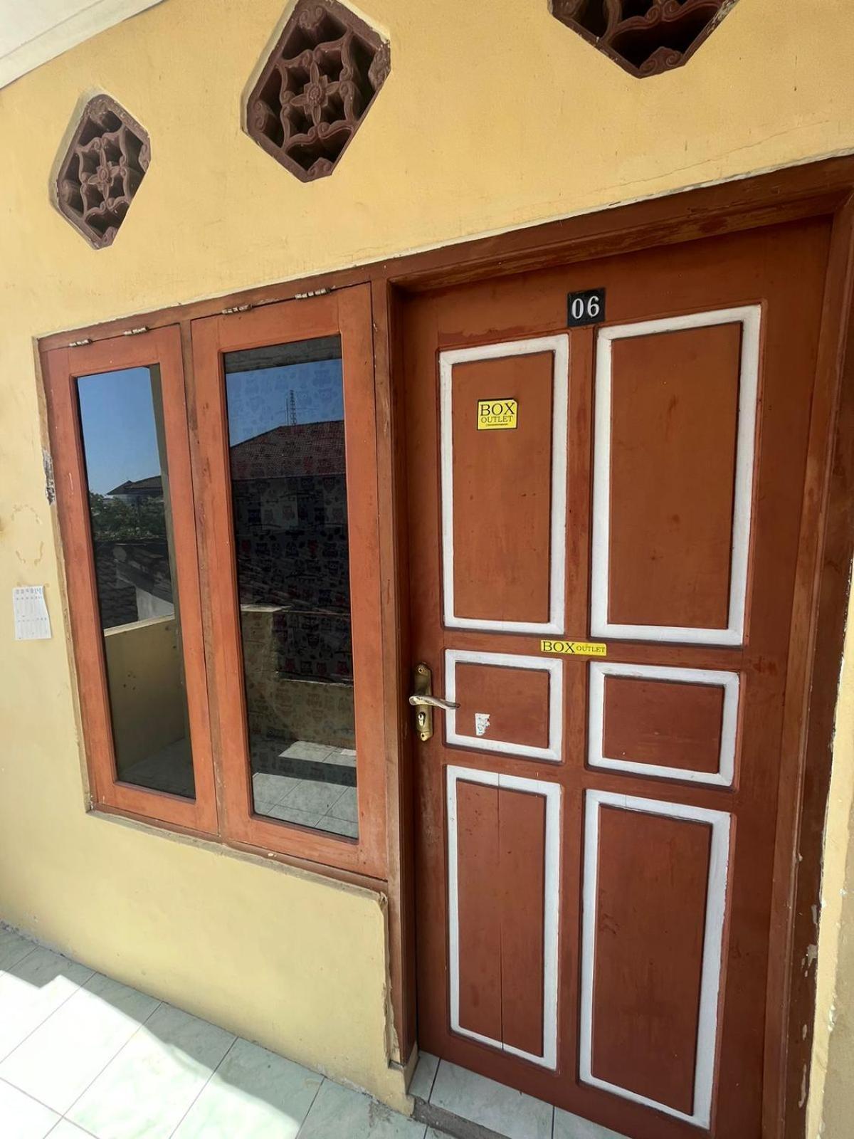 Winner House Ловина Экстерьер фото